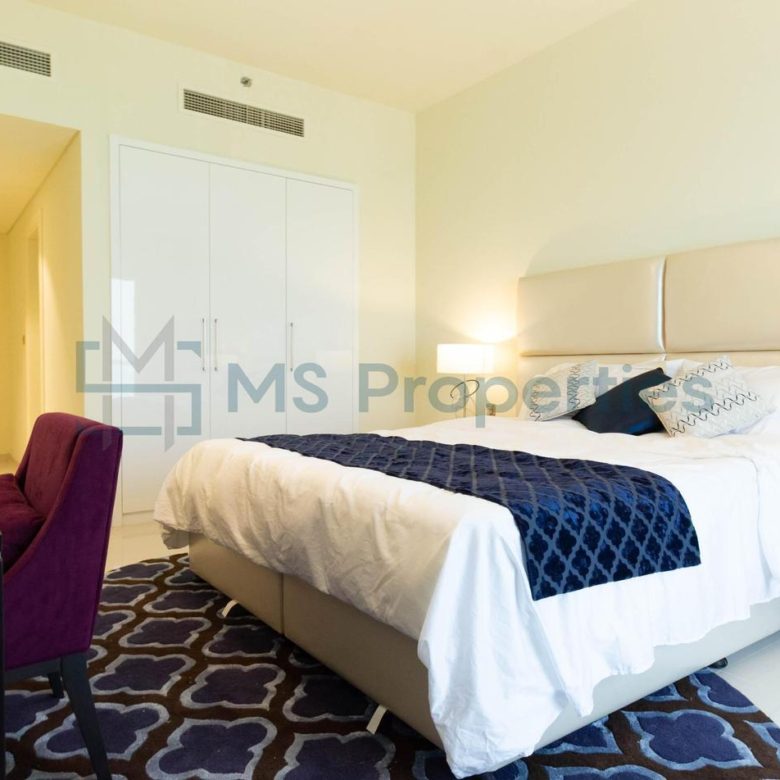 Bright and Perfect 2BR Flat with Sea View Balcony