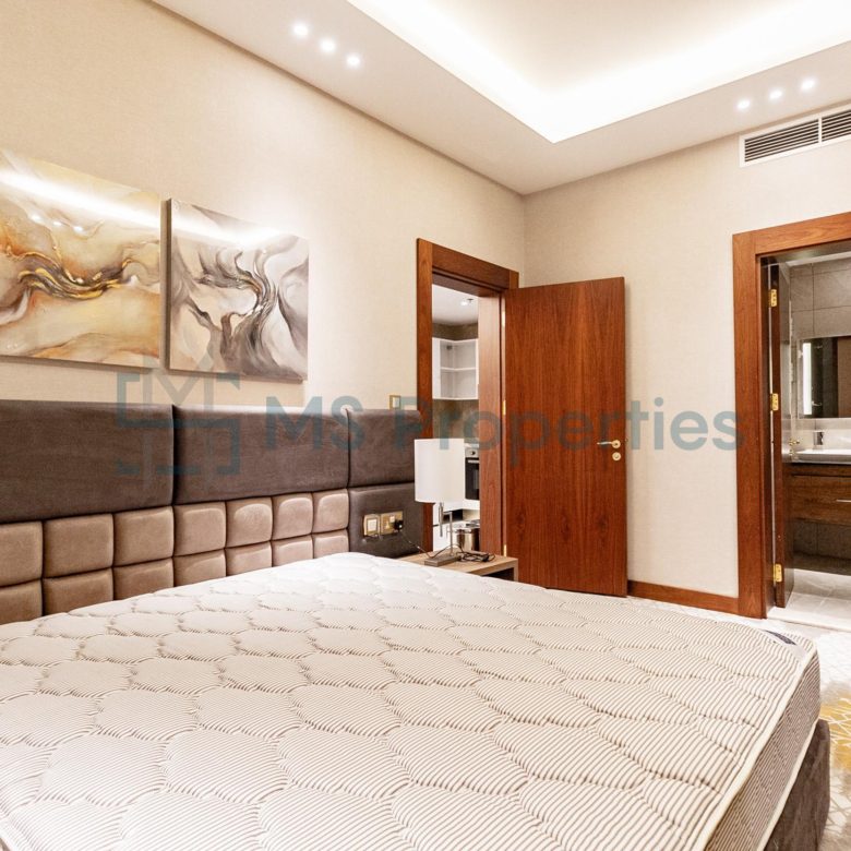 Stunning 1BHK Flat + Bills Included + Pool + Gym