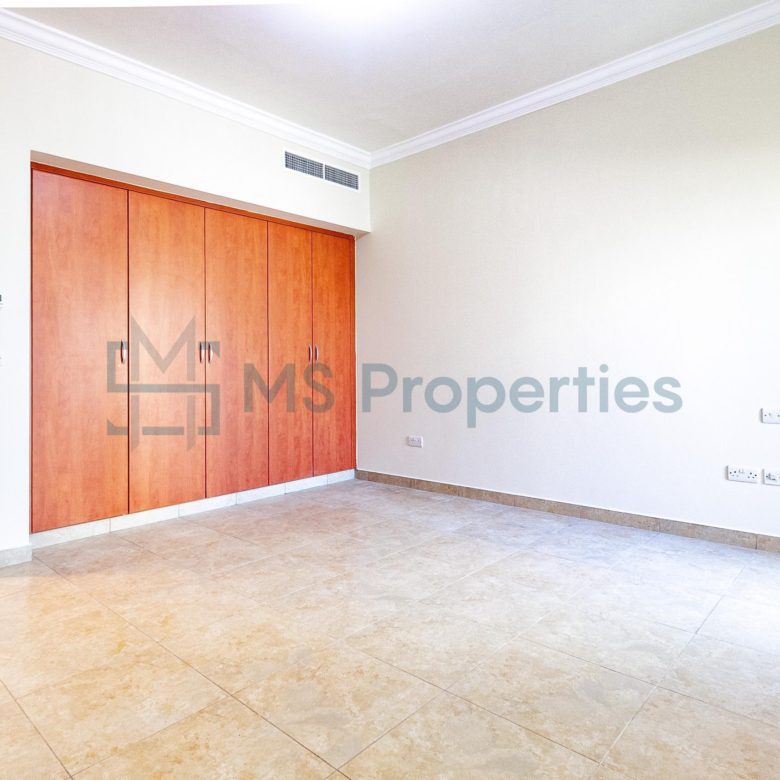 Sophisticated 3BHK+Maid Flat | High Floor
