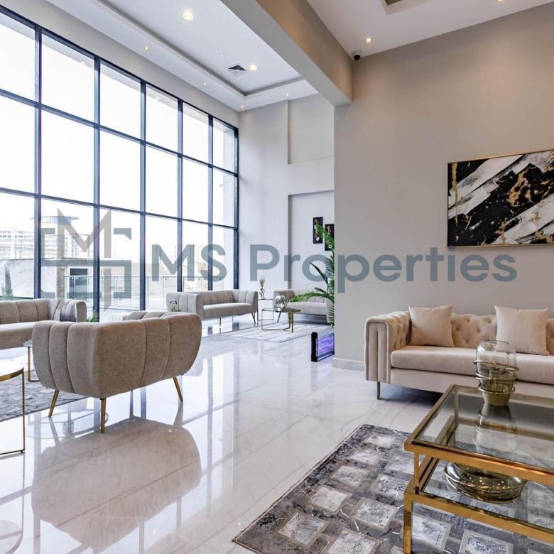 Luxury 1BHK Flat with Amazing View +Bills Included
