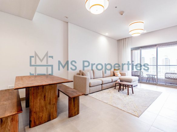 Spacious Cozy 1BHK Flat with Marina View Balcony