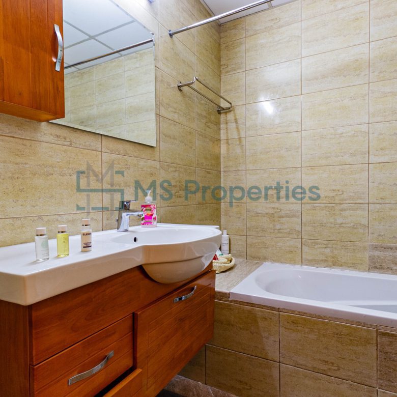 Cozy Studio Apartment with View Balcony | Bills Included
