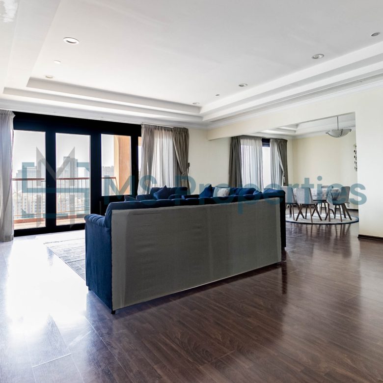 Full Marina | 2BHK Flat with Marina Balcony