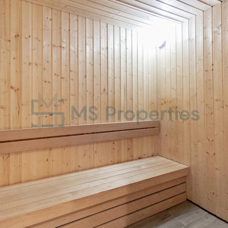 Stunning 1BHK Flat + Bills Included + Pool + Gym