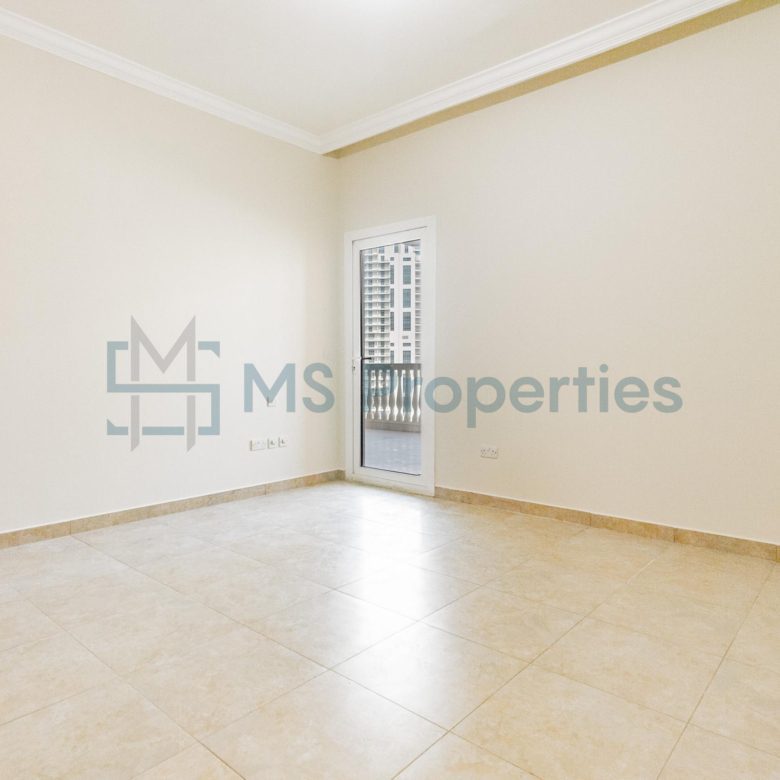 Sophisticated 3BHK+Maid Flat | High Floor