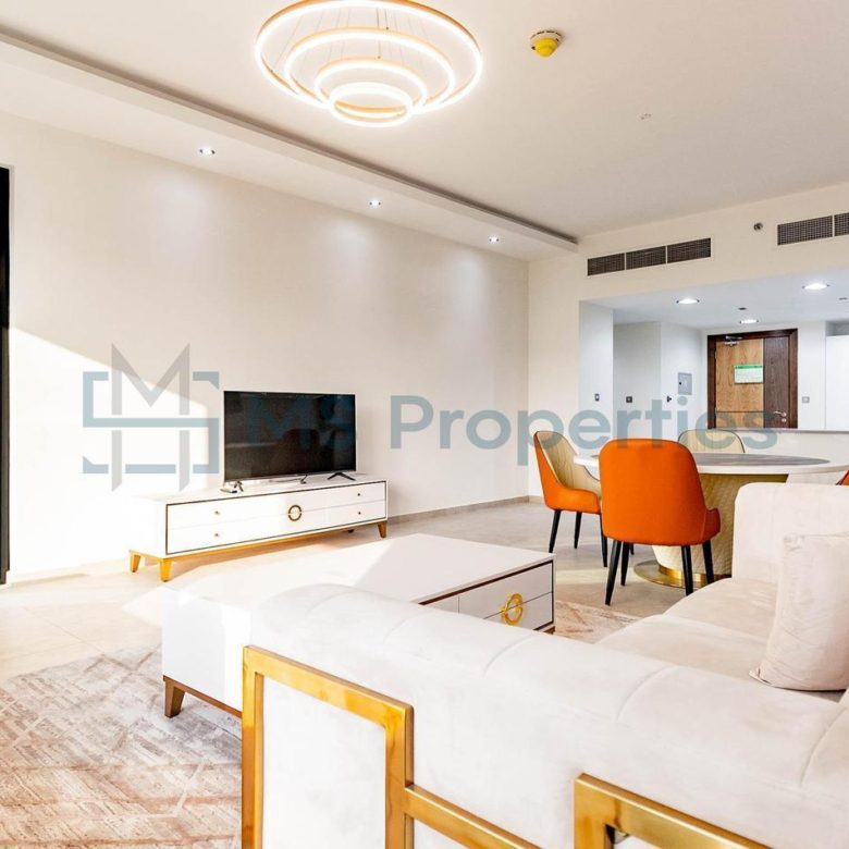 Sea View 1BHK Flat with Balcony +Bills Included
