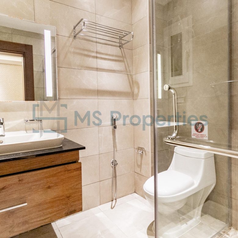 Stunning 1BHK Flat + Bills Included + Pool + Gym