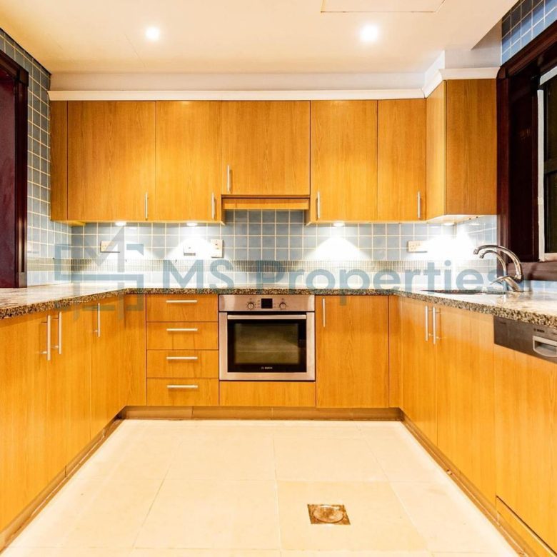 Gorgeous 2BHK Townhouse with Marina View Balcony