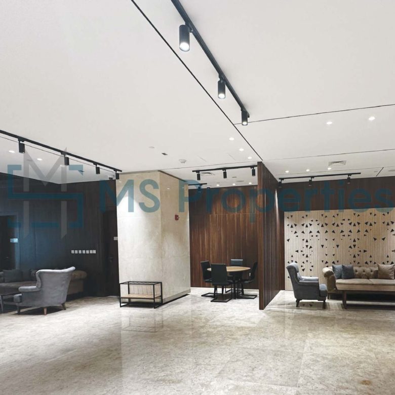Stunning and Classic 2BHK Flat in The Pearl Area