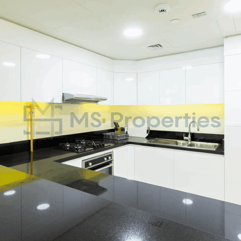 Luxury 2 BHK Apartment Sea View Balcony +Bills Included