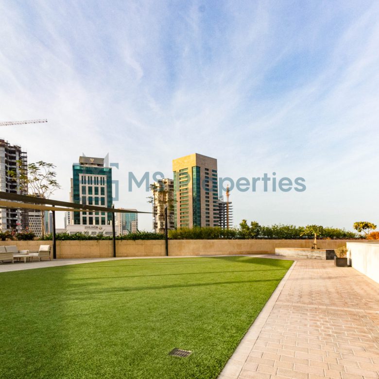 Skyline View Balcony | Outstanding 1BHK Apartment