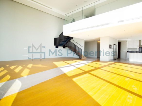 Luxurious and Stunning 3BHK Duplex in Seef Lusail