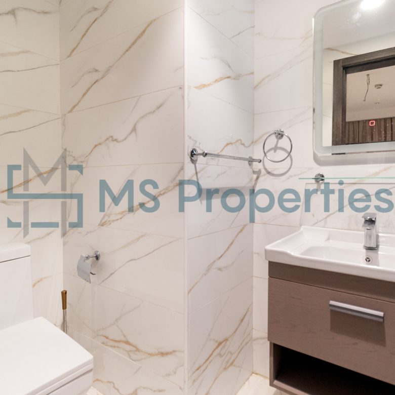 Beautiful 2BHK Apartment +Bills Included