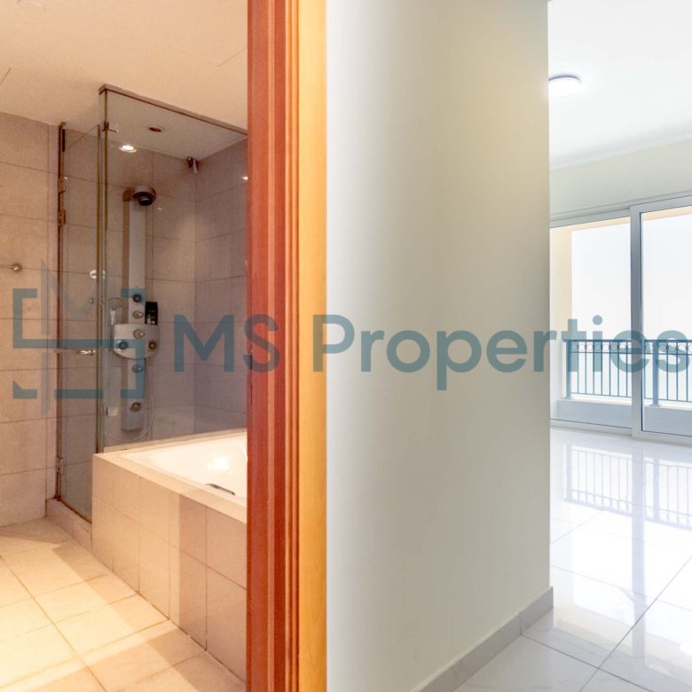 Prime Investment 2-Bedrooms with Balcony Apartment For Sale