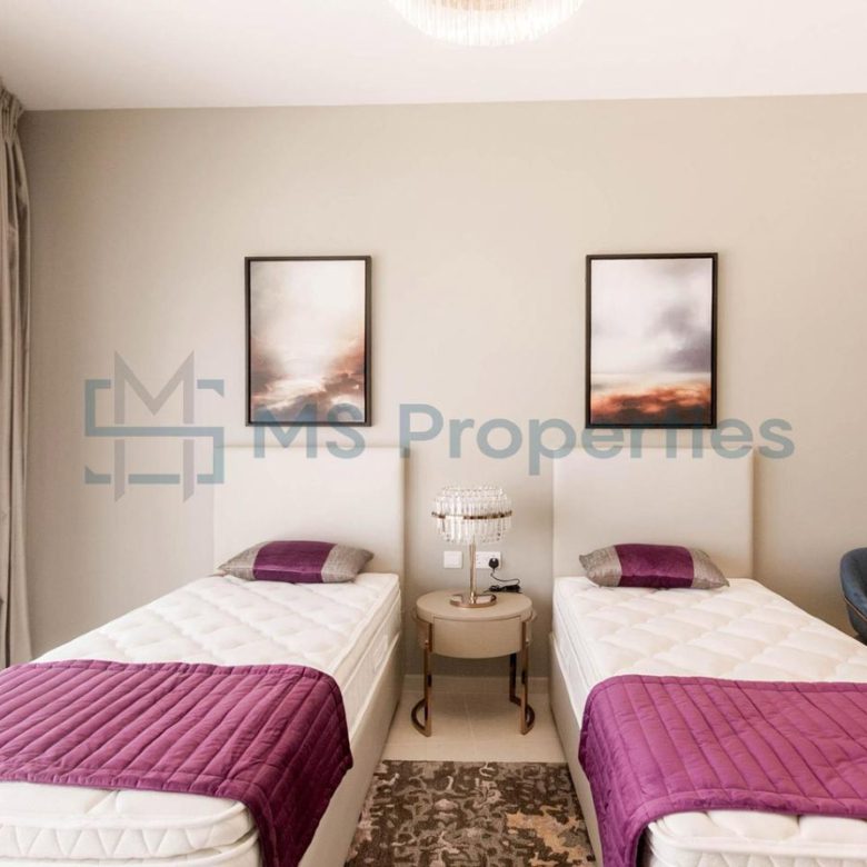 Prime Location | 2BHK Flat with Sea View Balcony
