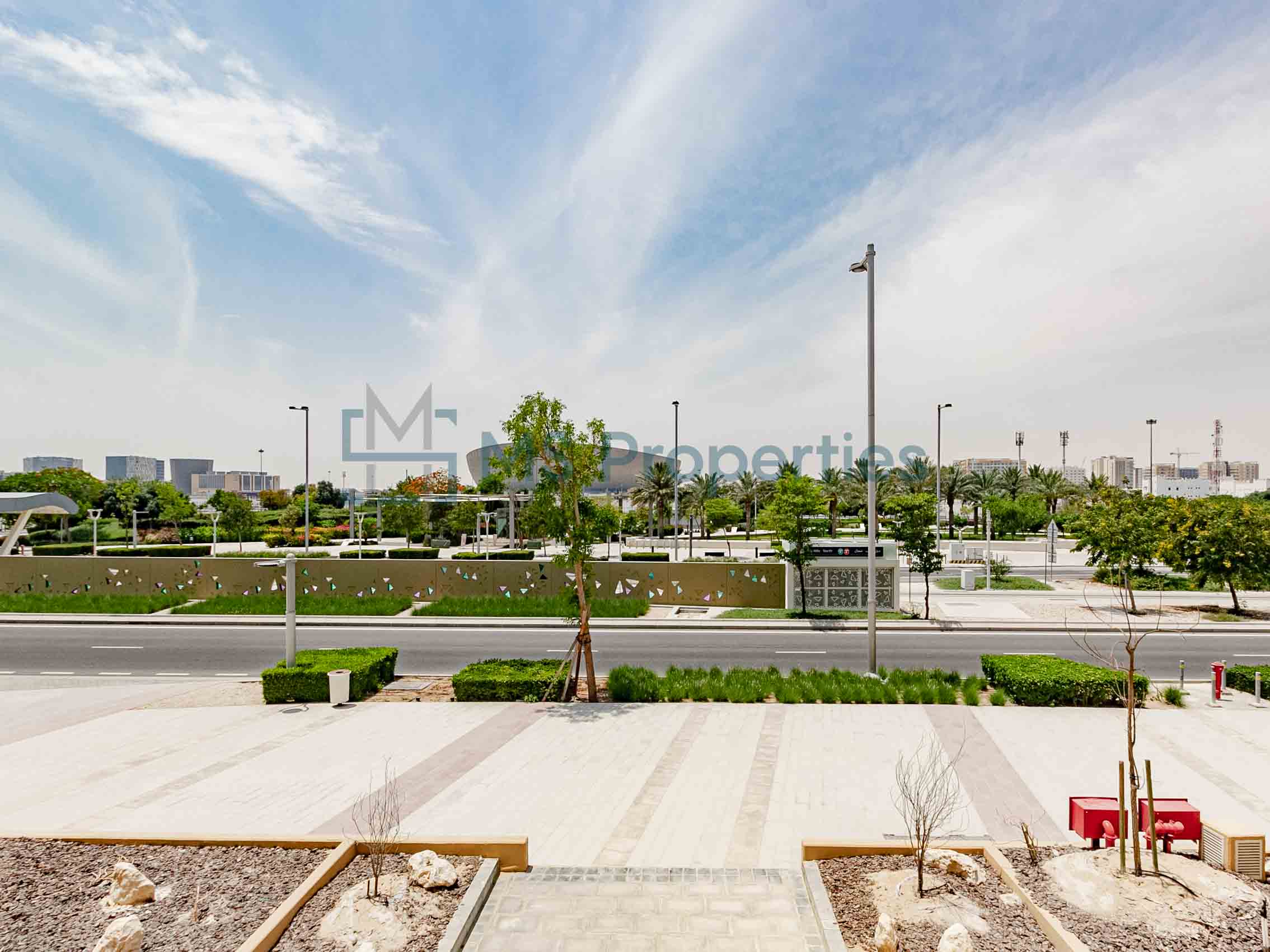 Perfect Studio | Large Balcony WiFi+Bills Included