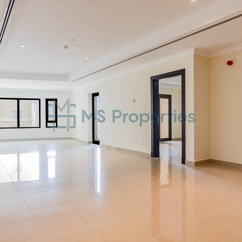 Marvelous 1BHK Apartment with Amazing Sea Balcony