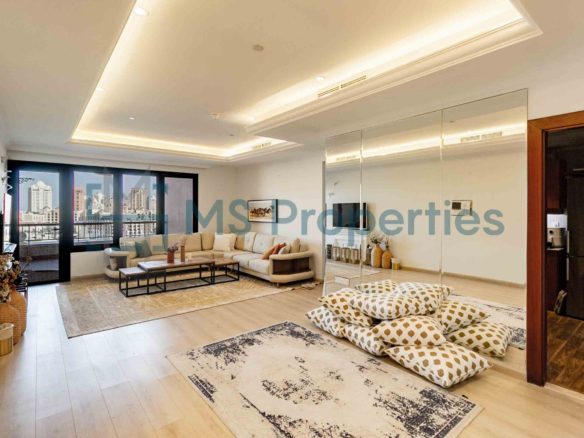 Sophisticated 2BHK Apartment | Marina View Balcony