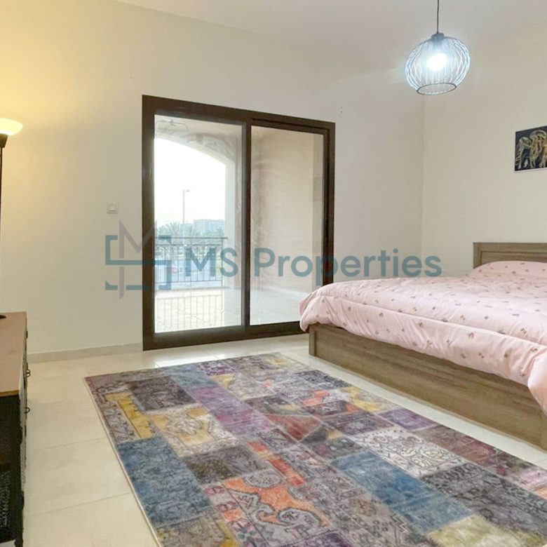 Perfect Studio | Large Balcony WiFi+Bills Included