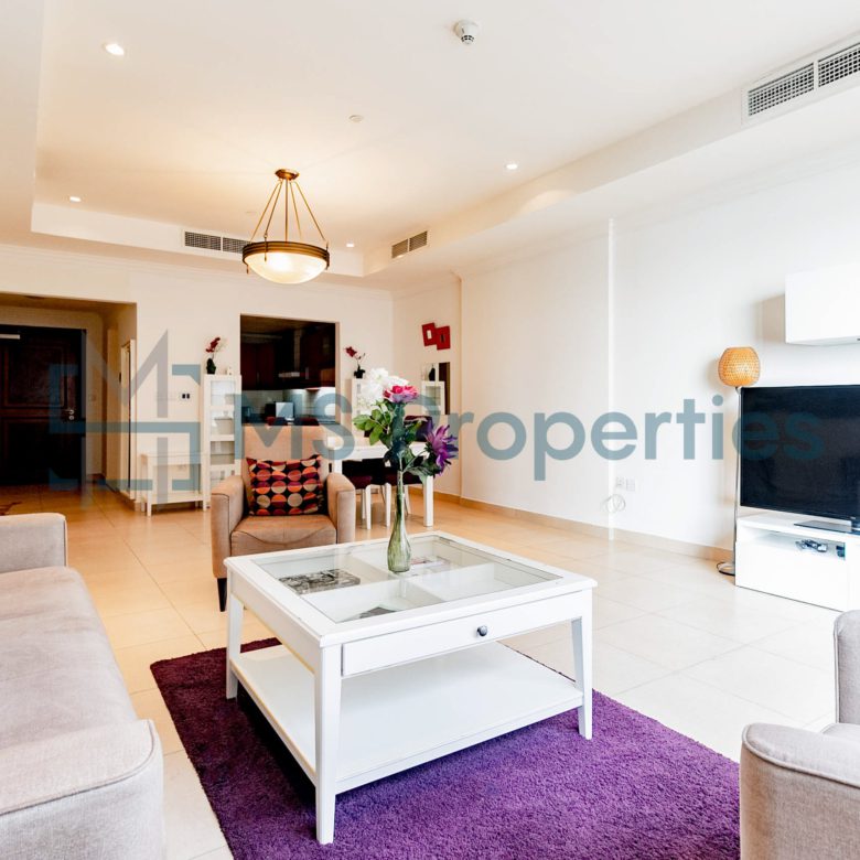 Outstanding 1BHK Apartment | Side Marina View
