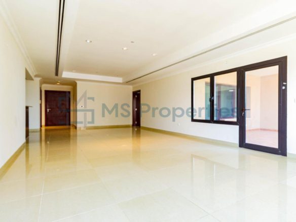 Upgrade Living 1BHK + Office Flat with Balcony
