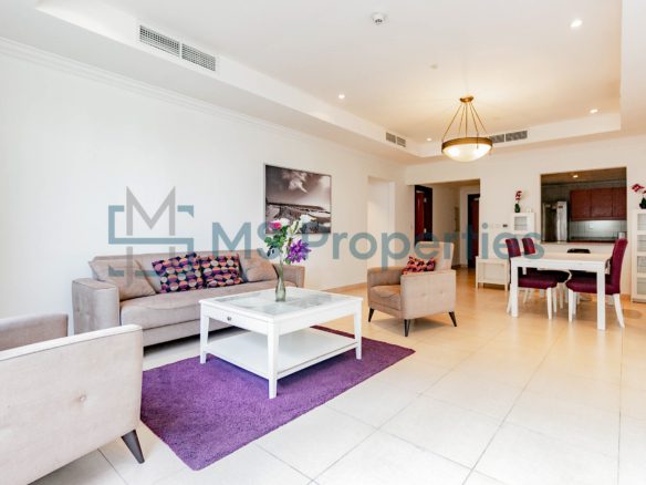 Outstanding 1BHK Apartment | Side Marina View