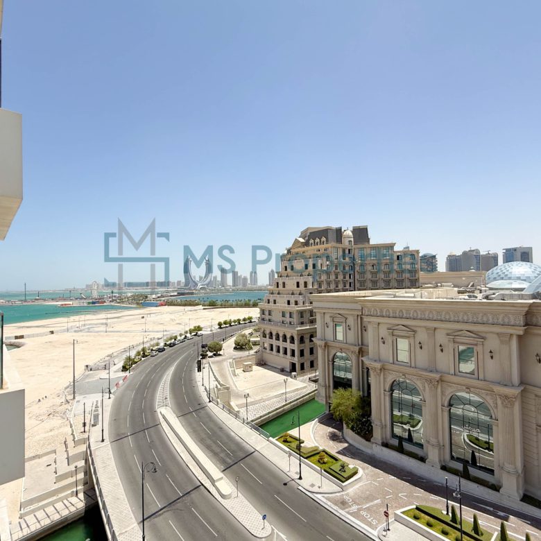 Pristine 1BR Apartment with Balcony+Bills Included