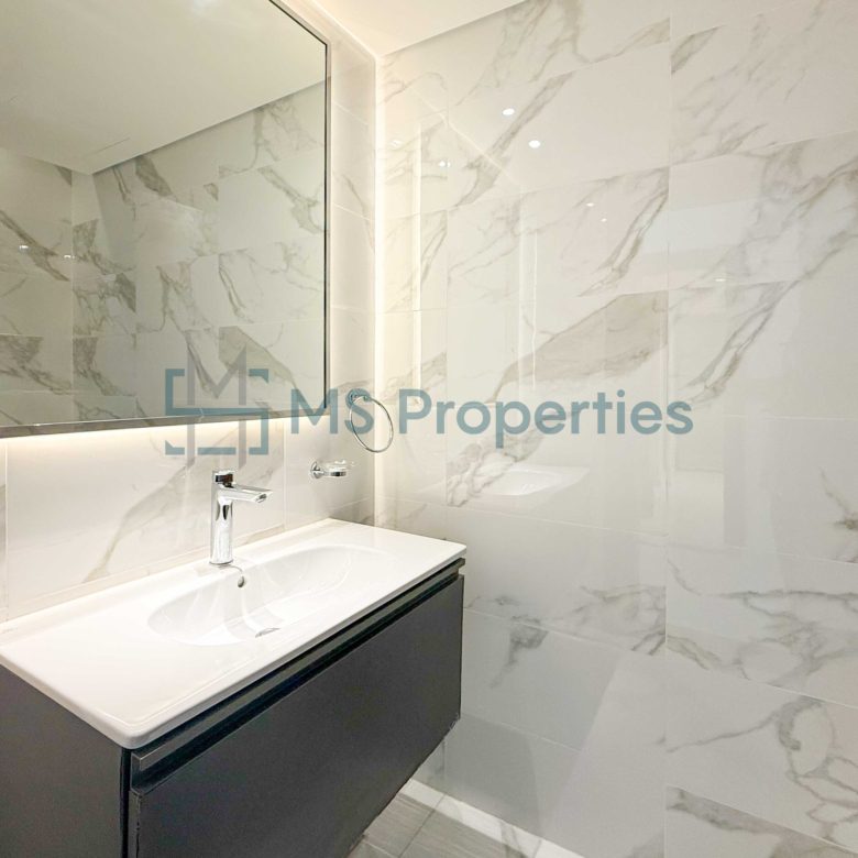 Beautiful Scenery 2BR + Maid Apartment with Balcony