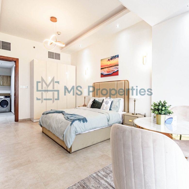 Pristine 1BR Apartment with Balcony+Bills Included