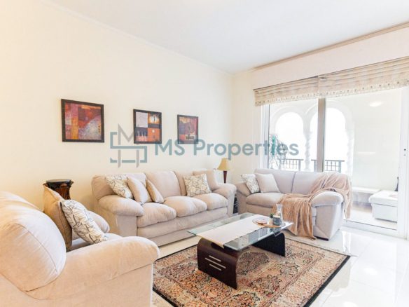 Lovely 1BHK Apartment With Marina View Balcony