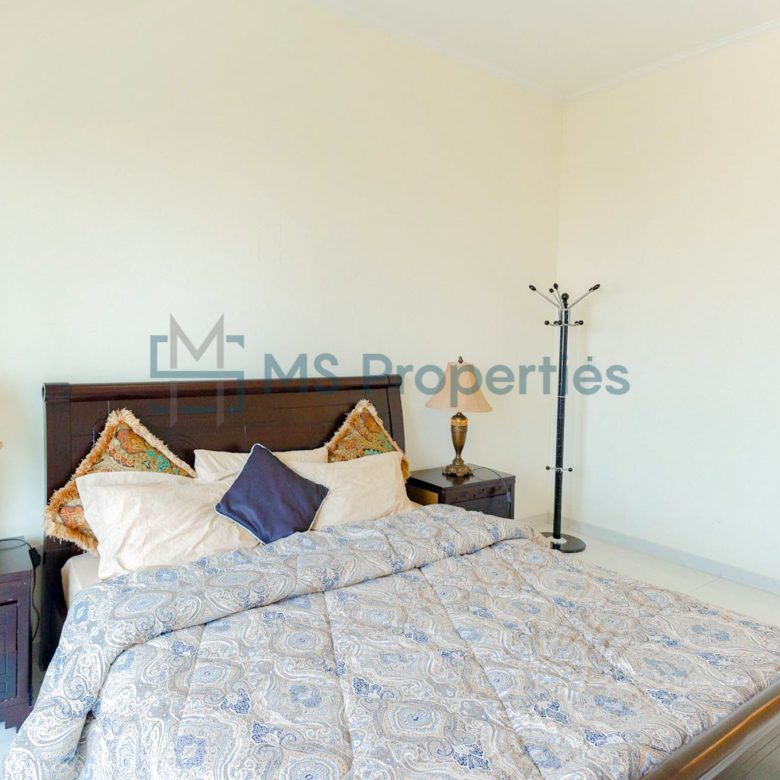Lovely 1BHK Apartment With Marina View Balcony