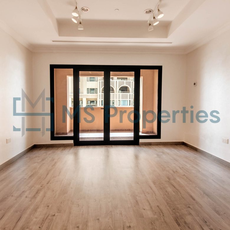 Contemporary 2BR Apartment | Marina Balcony