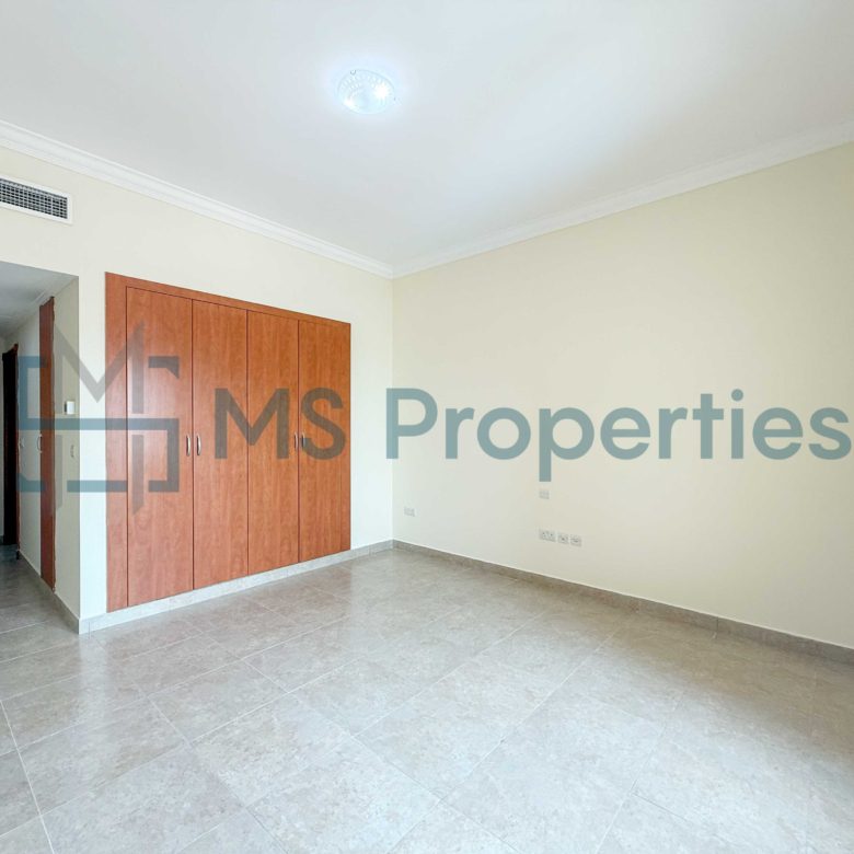Large Space 2BR Apartment with Big Balcony