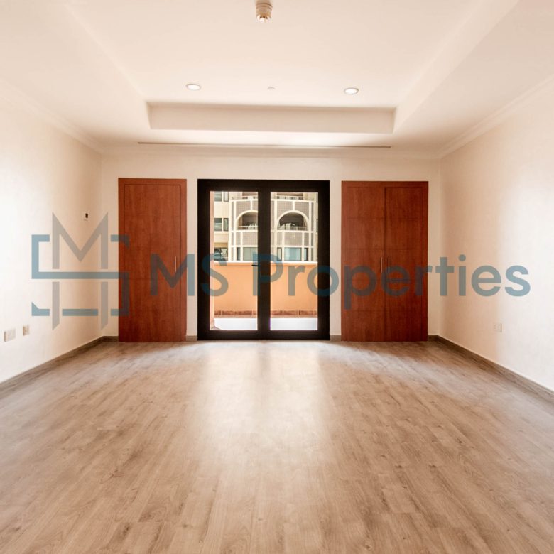 Contemporary 2BR Apartment | Marina Balcony