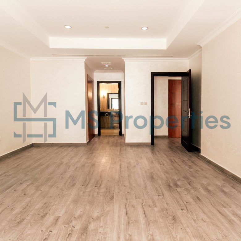 Contemporary 2BR Apartment | Marina Balcony