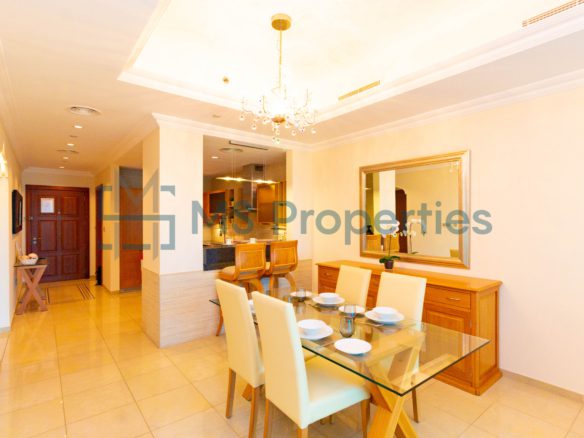 Beautiful 1BR Flat with Balcony +Bills Included