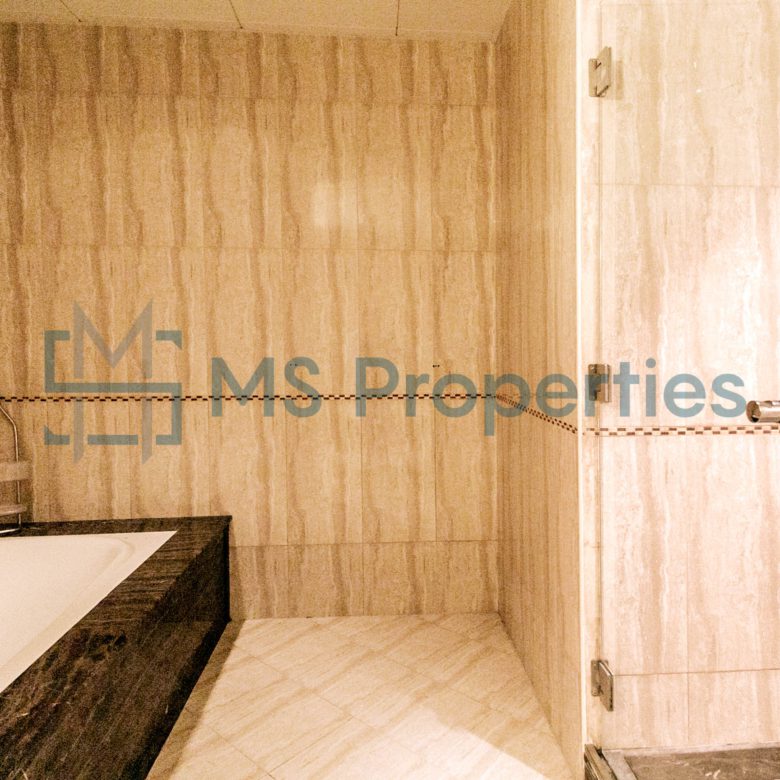 Contemporary 2BR Apartment | Marina Balcony