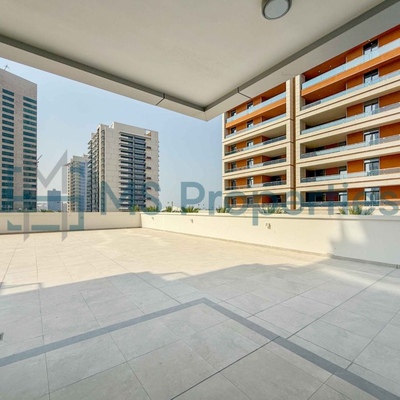 Extraordinary 2Bedroom + Maid Room | Large Terrace and Amazing View