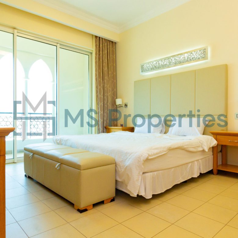 Beautiful 1BR Flat with Balcony +Bills Included