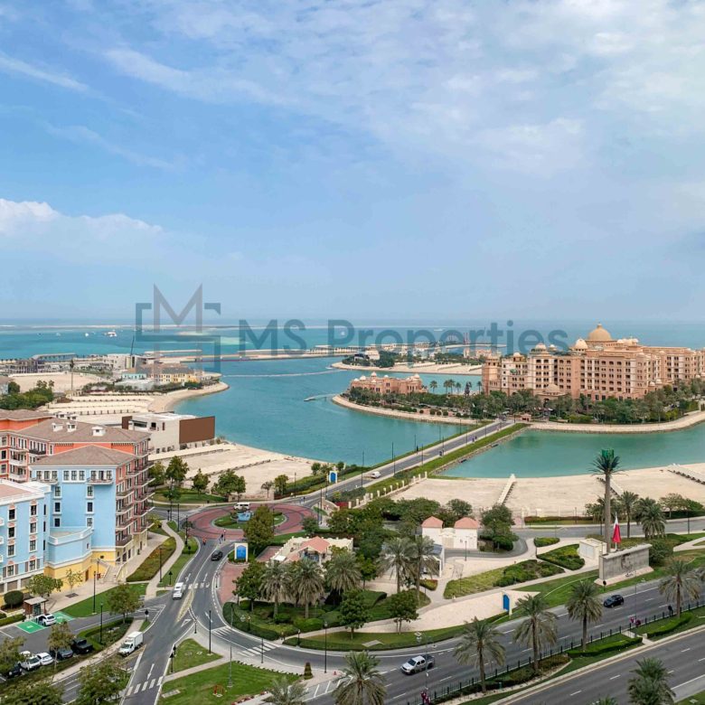 Amazing 1BR+Office Apartment with View Balcony