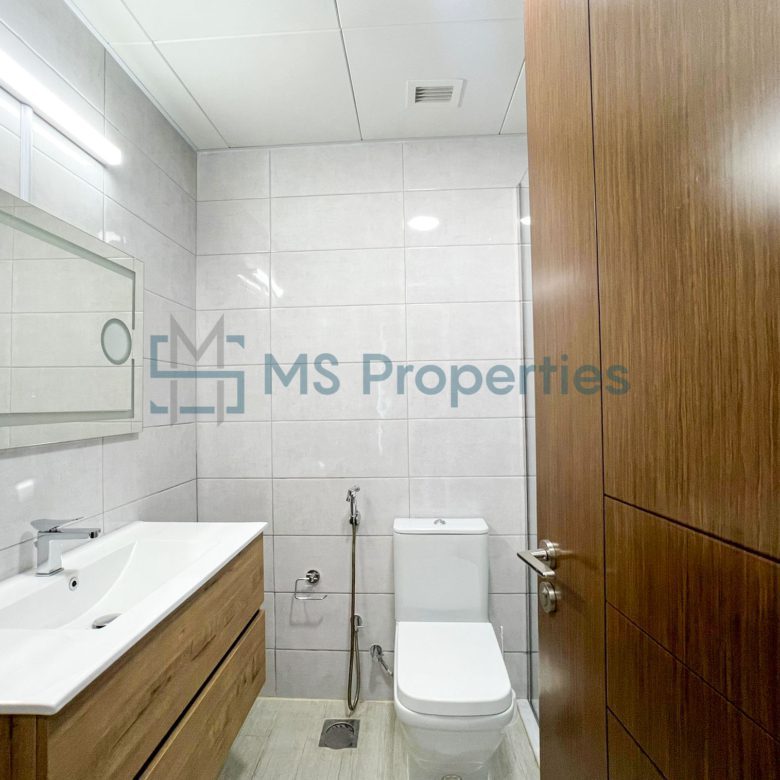 Luxury Modern 2BHK Apartment | Bills Included | City View