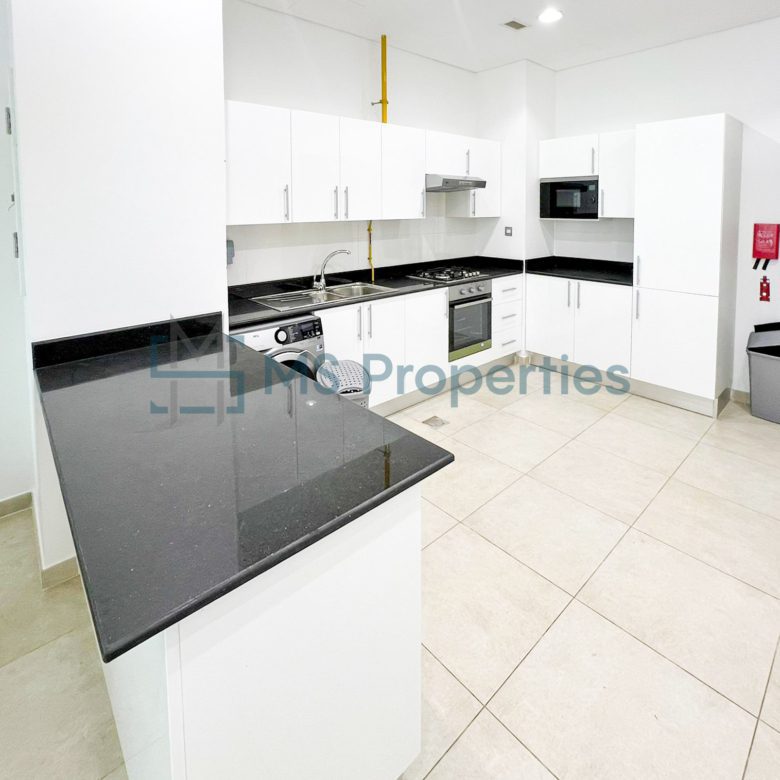 Luxury Modern 2BHK Apartment | Bills Included | City View