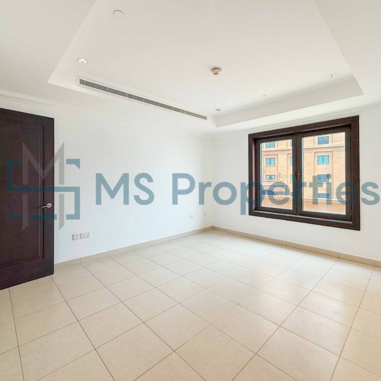 Unique Layout 1BR Apartment with Amazing Balcony