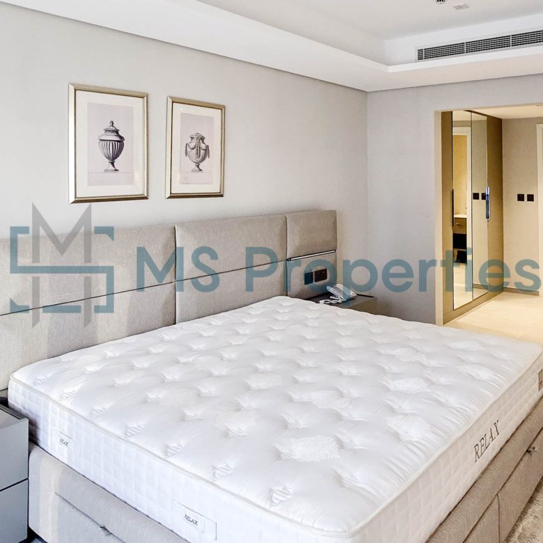 Stunning 1BHK Apartment in City Prime Location | Bills Included