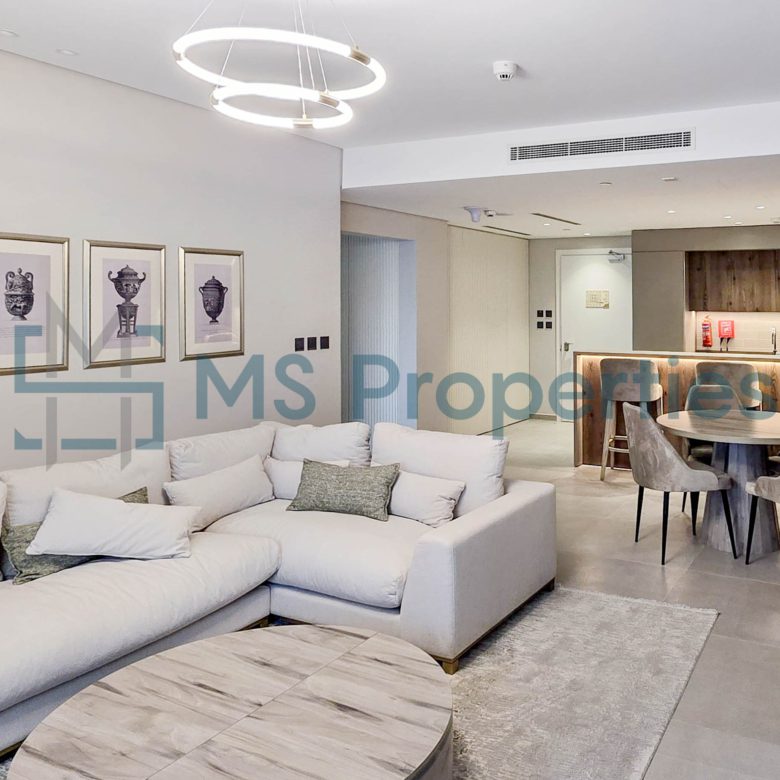 Stunning 1BHK Apartment in City Prime Location | Bills Included