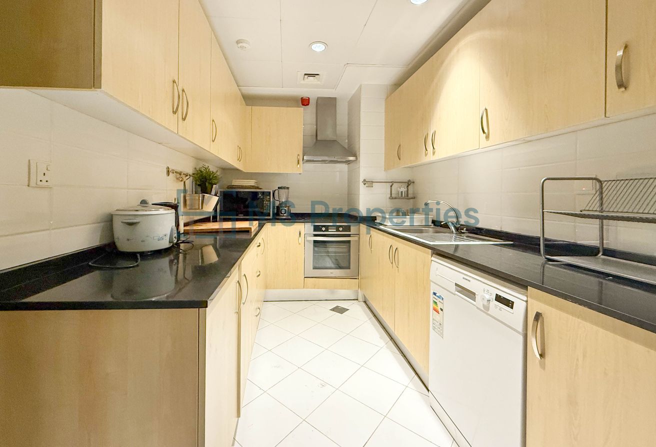 High-Floor 1BHK+ Office Apartment with Amazing View