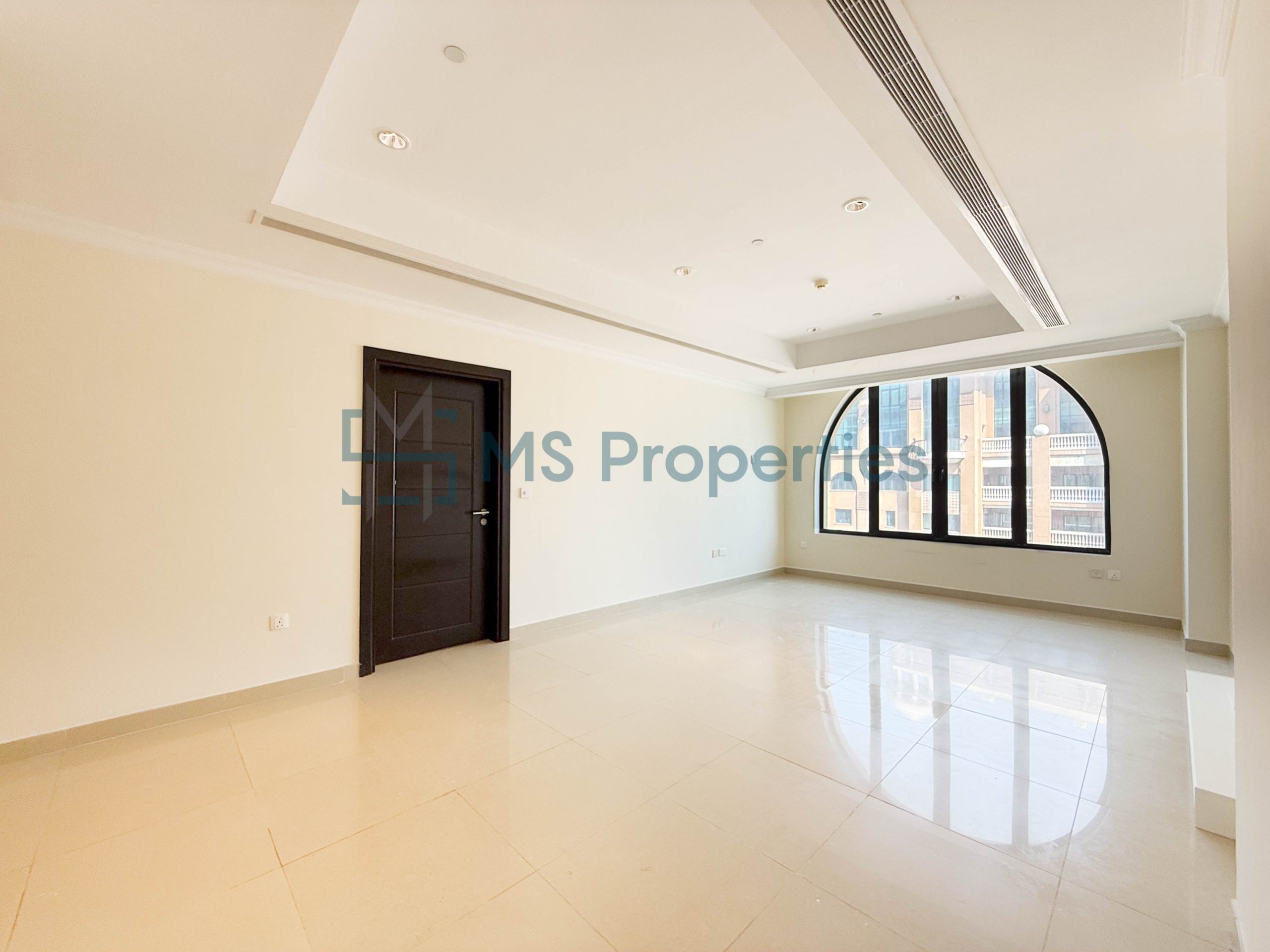Modern 1BR Apartment in The Pearl with Marina View