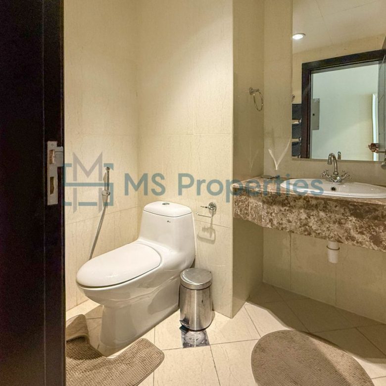 High-Floor 1BHK+Office Apartment | Amazing View