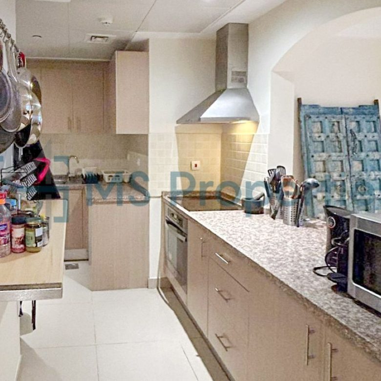 Gorgeous 1BHK Apartment with Beautiful View | Bills Included