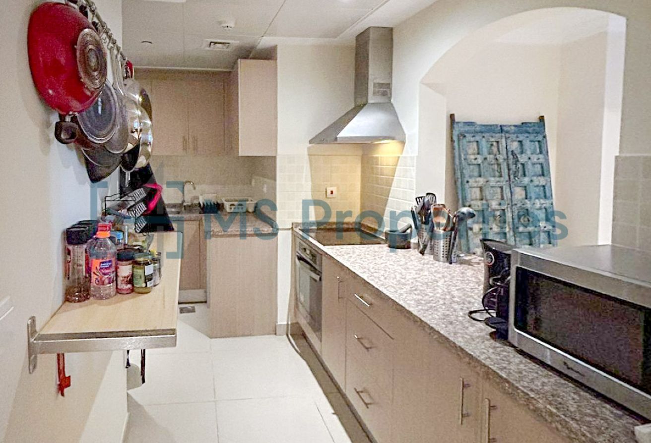 Gorgeous 1BHK Apartment with Beautiful View | Bills Included